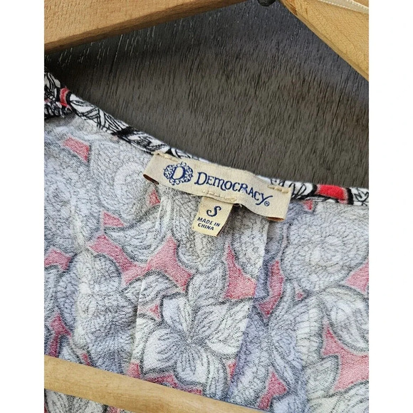 Democracy Red Floral Wrap Tie Wide Leg Jumpsuit S Short Sleeve Boho Festival - Picture 3 of 12